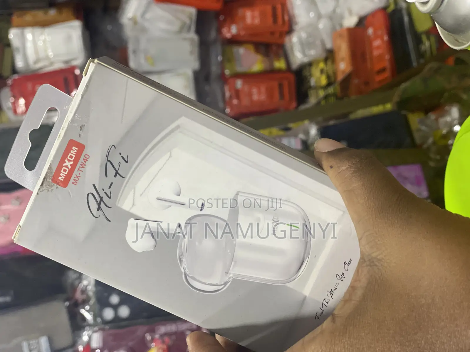 Moxom TWS Wireless Earbuds Model Mx-Tw40