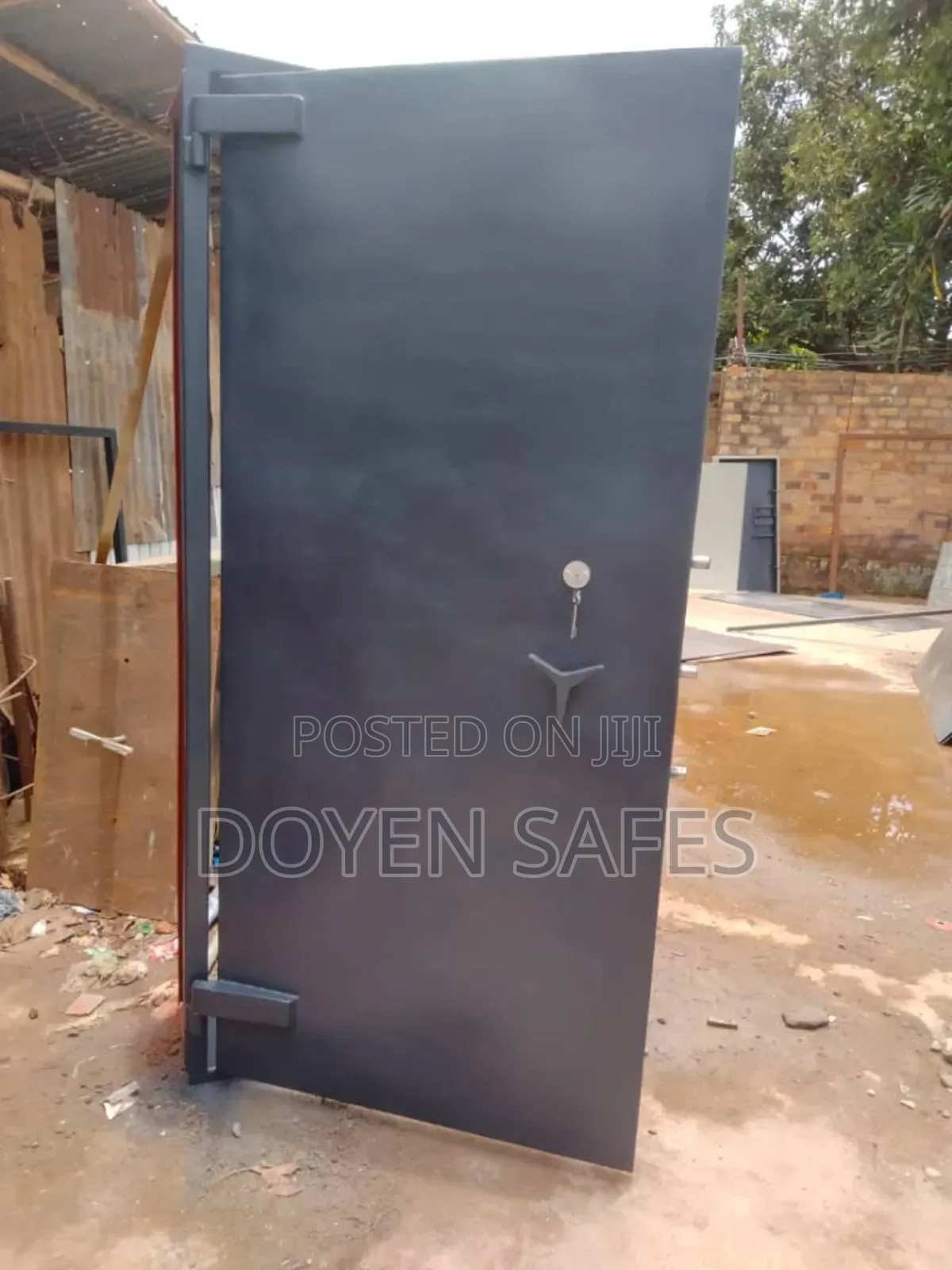 Strong Door Grade 1