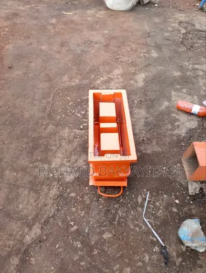 Single Hand Brick Making Machine