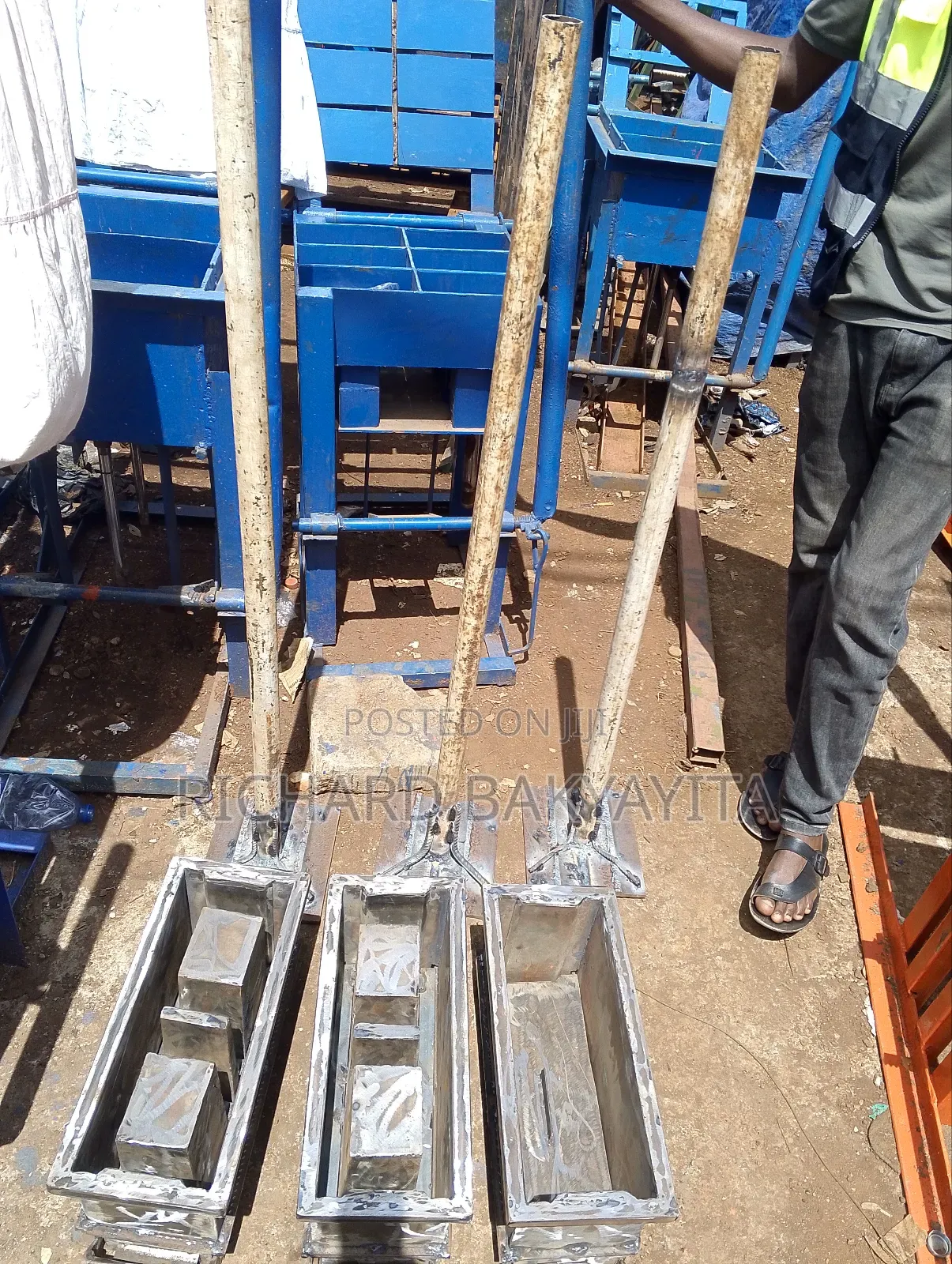 Mobile Single Brick Making Machines