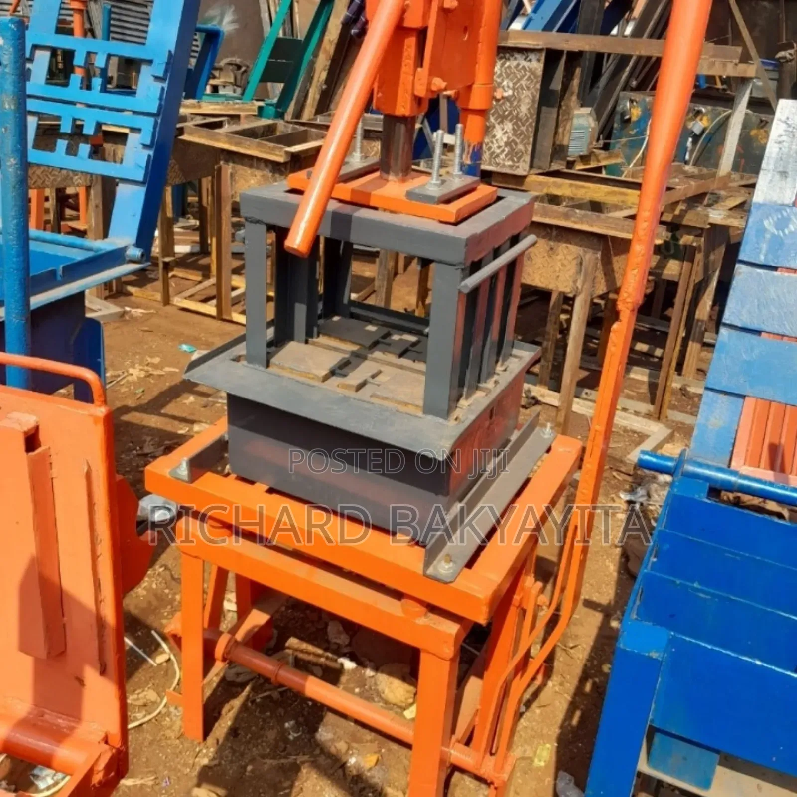 Two Block Electric Brickmaking Machine
