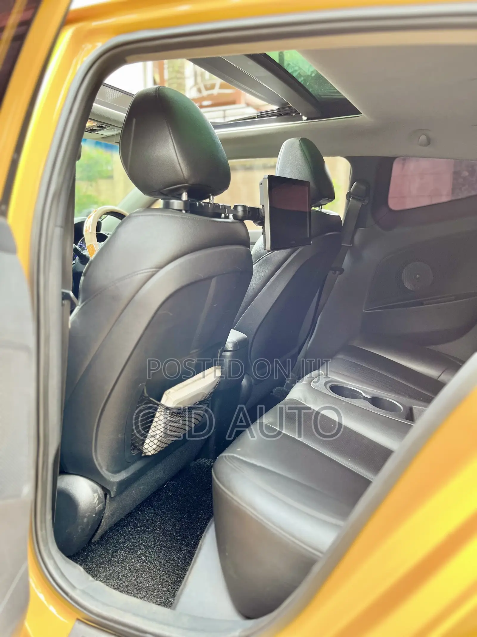 Hyundai Veloster 2015 Yellow