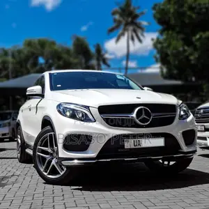 Mercedes-Benz GLE-Class GLE 350d 4MATIC 2016 White