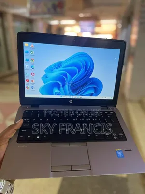 Laptop HP EliteBook 820 G2 8GB Intel Core I7 HDD 500GB