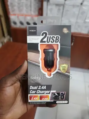 Dual 2.4a Car Charger of 2 Usb Ports.