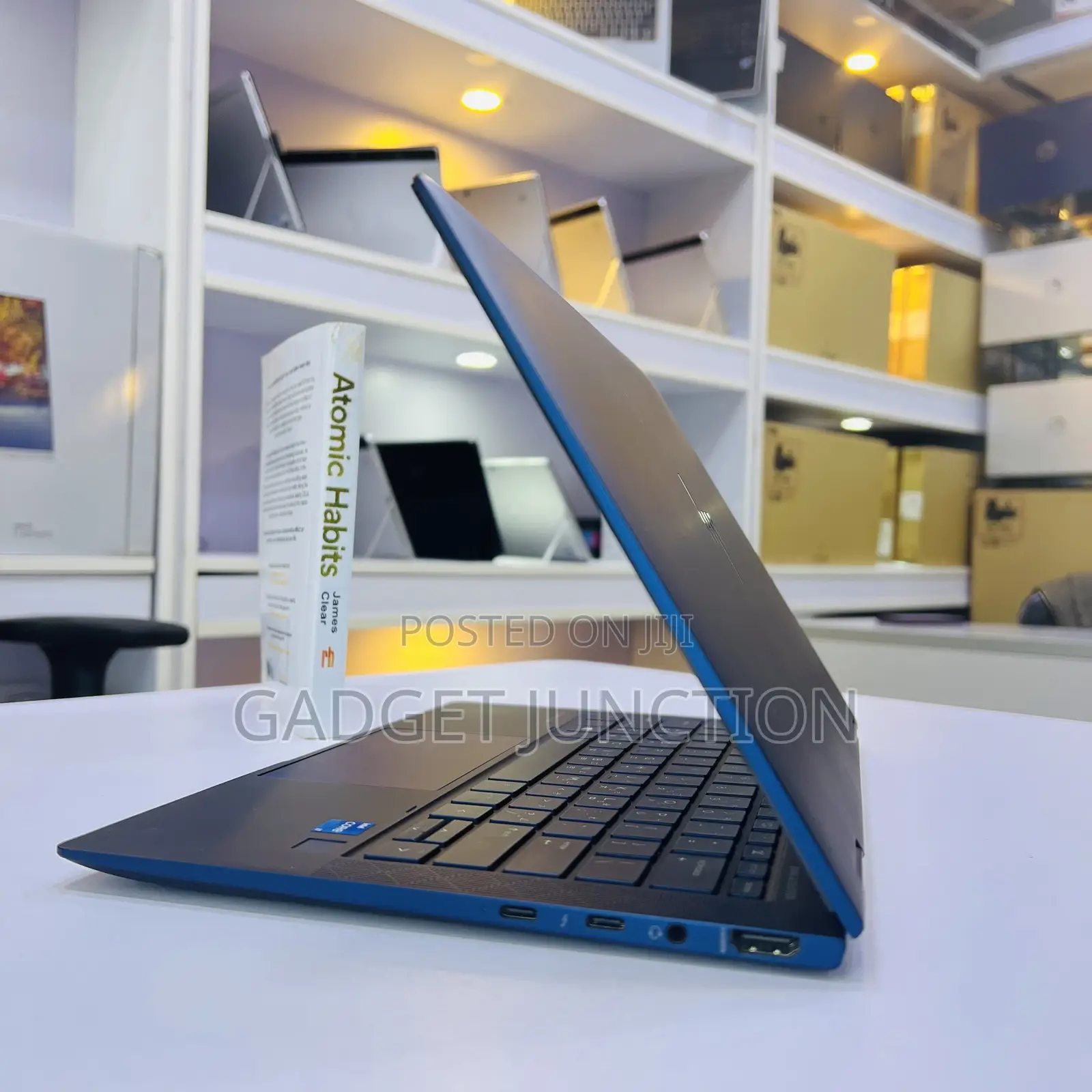 New Laptop HP Dragonfly G2 32GB Intel Core I7 SSD 512GB