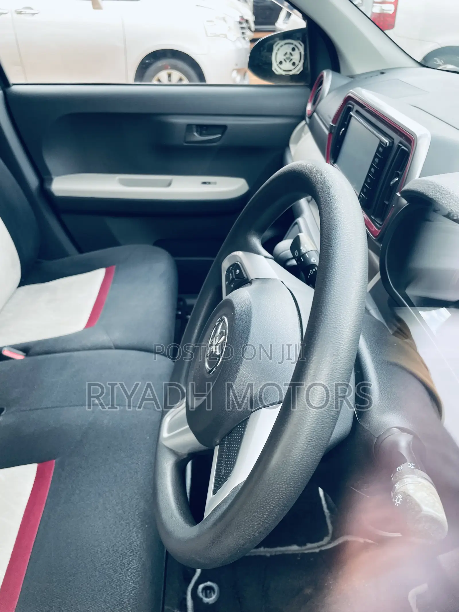 Toyota Passo 2017 Green