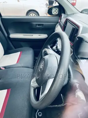 Toyota Passo 2017 Green