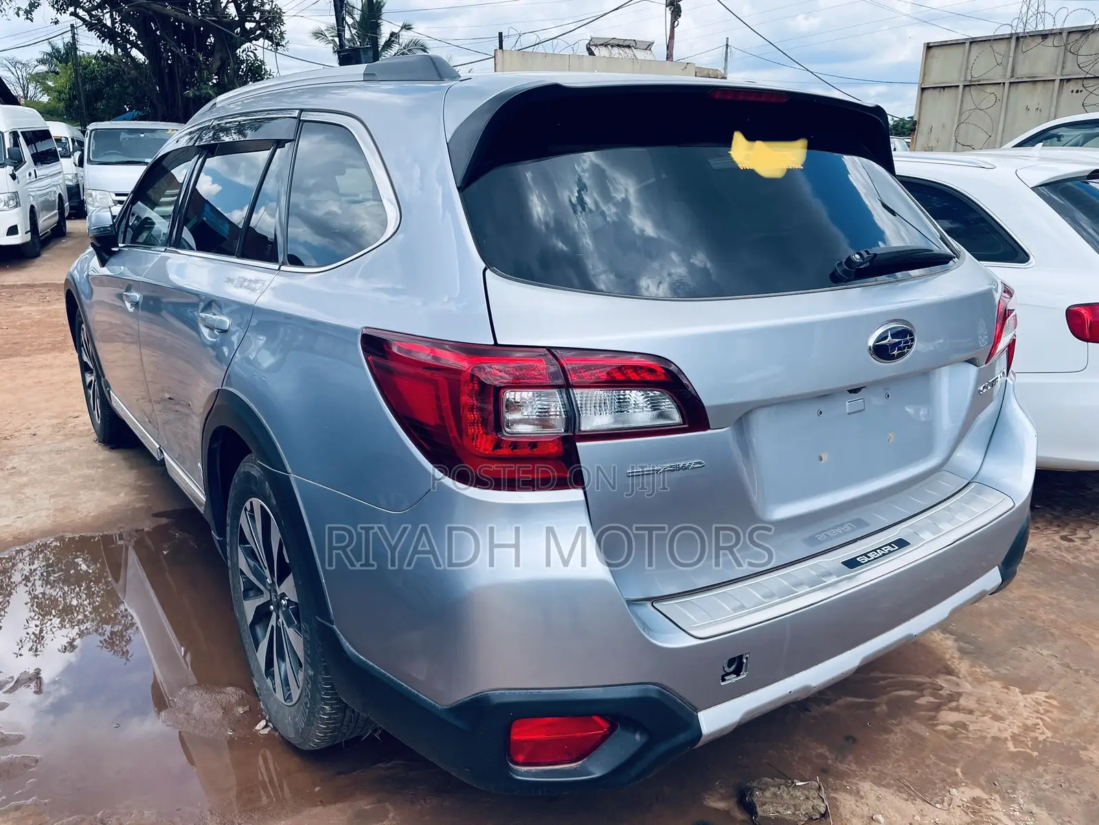 Subaru Outback 2016 Silver