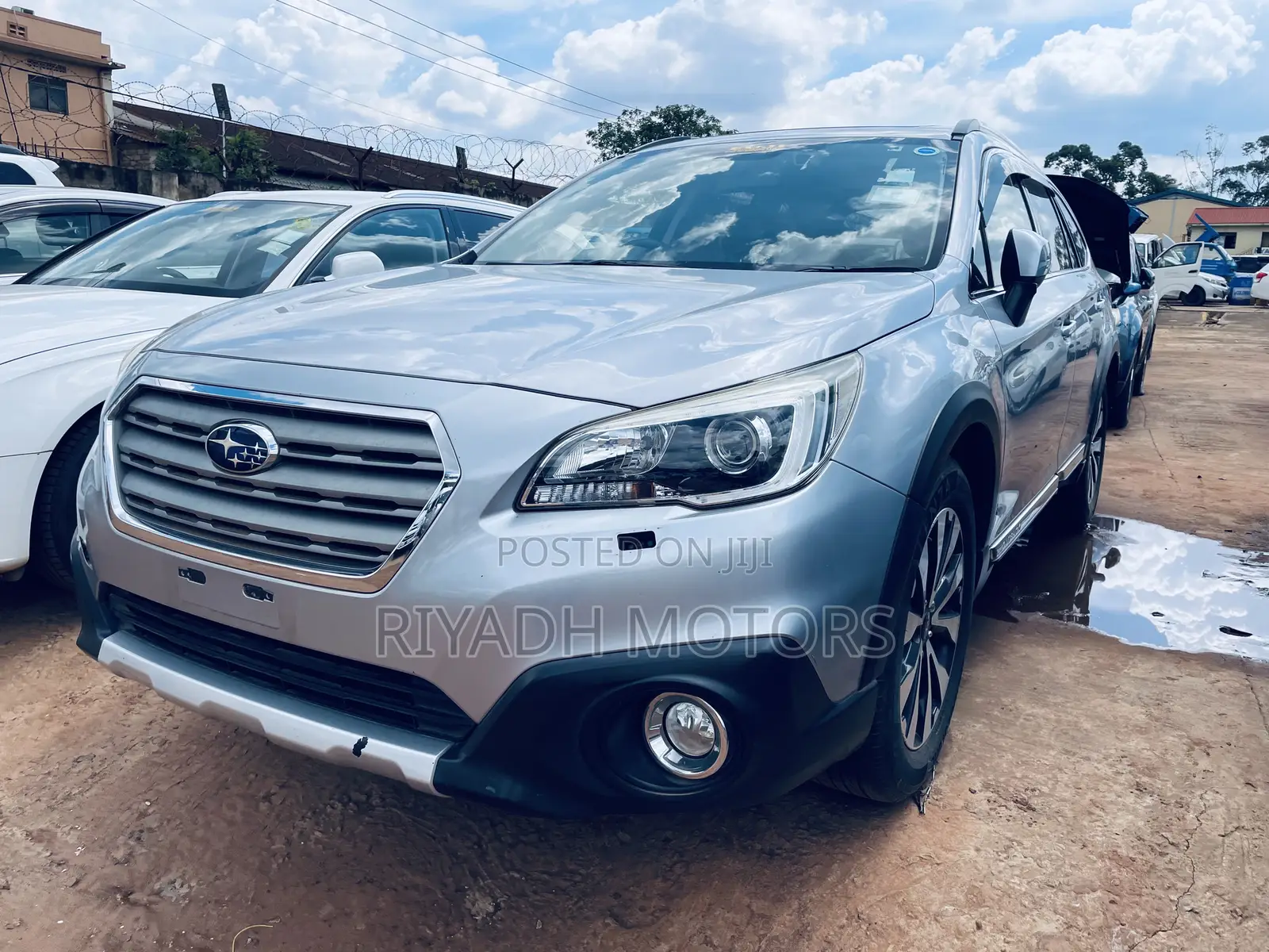 Subaru Outback 2016 Silver