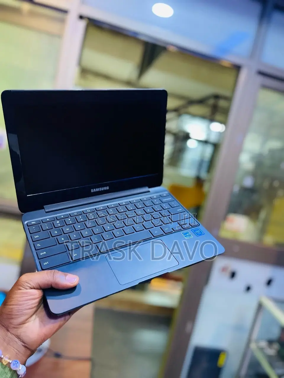Laptop Samsung Chromebook Plus 4GB Intel Celeron SSD 128GB