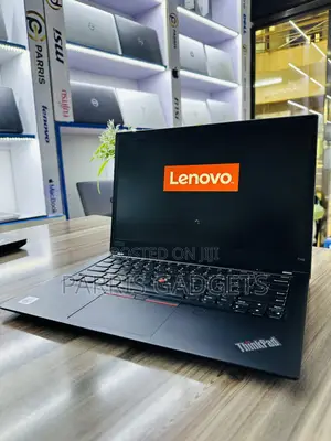 Laptop Lenovo ThinkPad T14s G4 16GB Intel Core I7 SSD 512GB