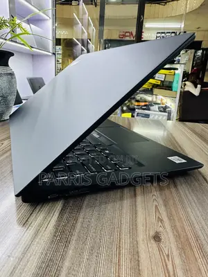 Laptop Lenovo ThinkPad T14s G4 16GB Intel Core I7 SSD 512GB