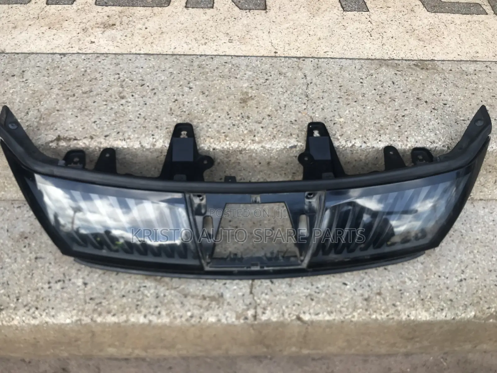 Grill Harrier 2014