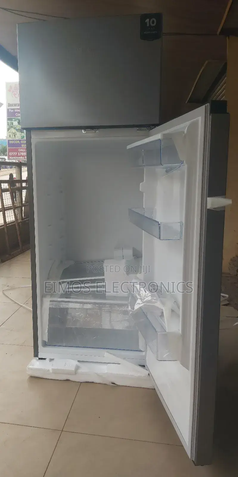 270 Litres Hisense Fridge With Despenser