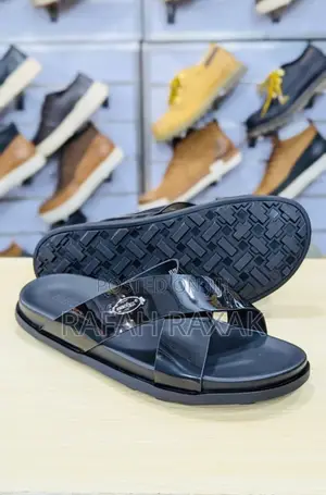 Black Men’S Hermes Shinny Cross Sandals