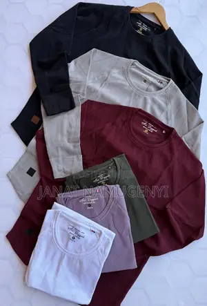 Round Neck Longsleeved Available in Different Colors