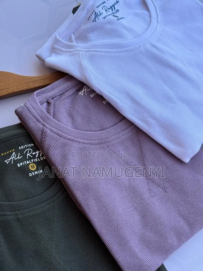 Round Neck Longsleeved Available in Different Colors