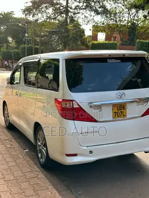 Toyota Alphard 2010 White