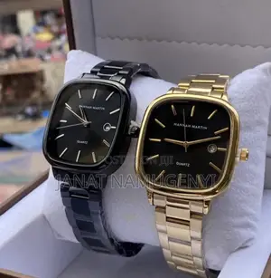 Hannah Martin Quarts Square Display Watch
