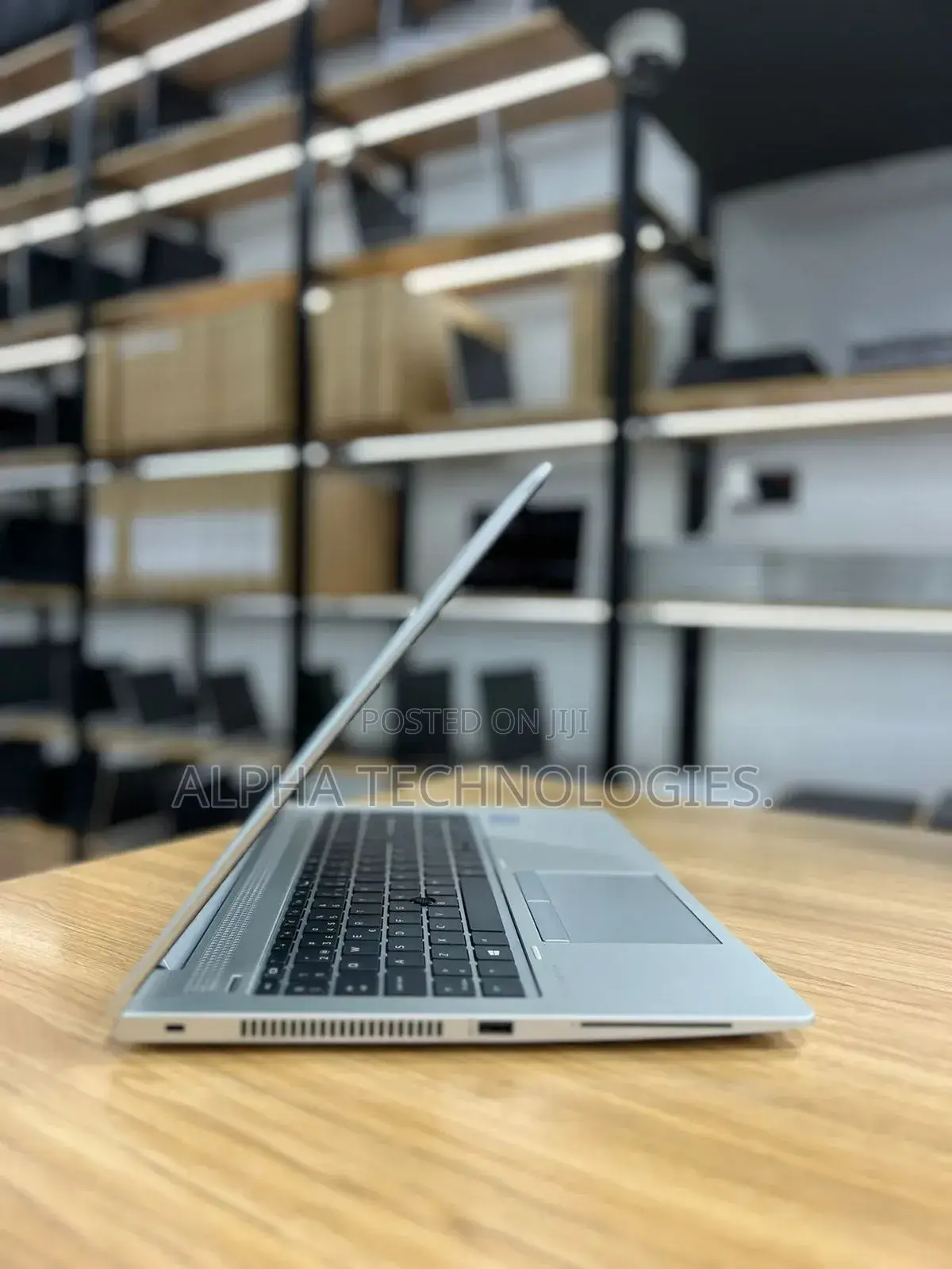Laptop HP EliteBook 830 G5 8GB Intel Core I5 SSD 256GB