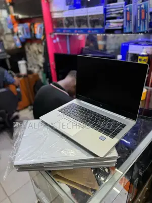Laptop HP EliteBook 840 G5 8GB Intel Core I5 SSD 256GB
