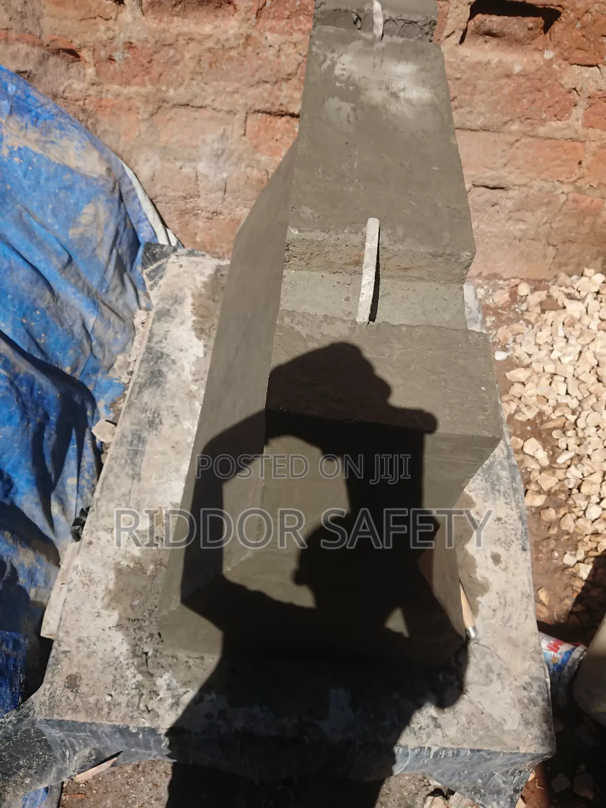 Jersey Barriers Rsi 409 / Road Barriers