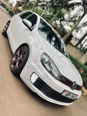 Volkswagen Golf GTI 2012 White