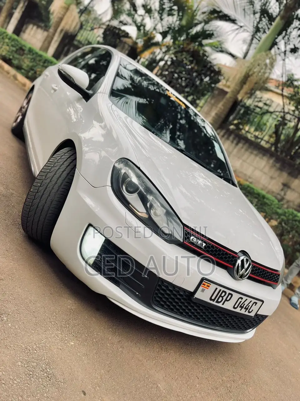 Volkswagen Golf GTI 2012 White