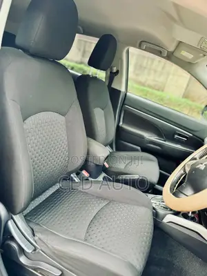 Mitsubishi RVR 2010 Silver