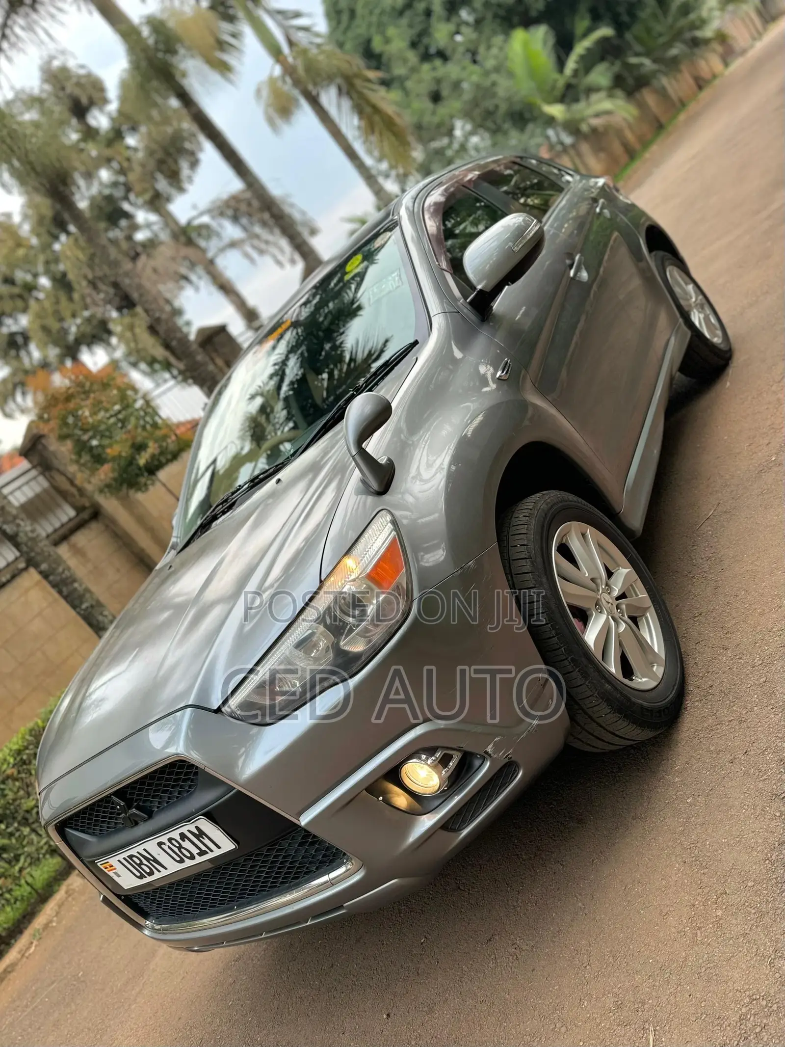 Mitsubishi RVR 2010 Silver