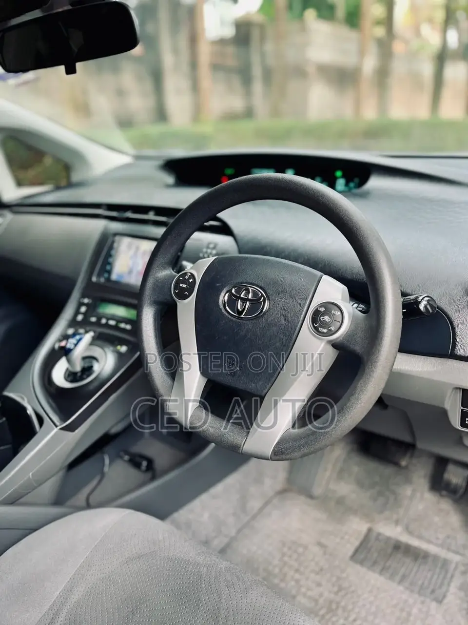 Toyota Prius 2012 Silver