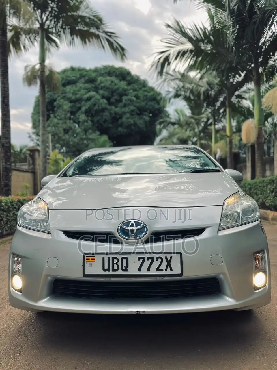 Toyota Prius 2012 Silver