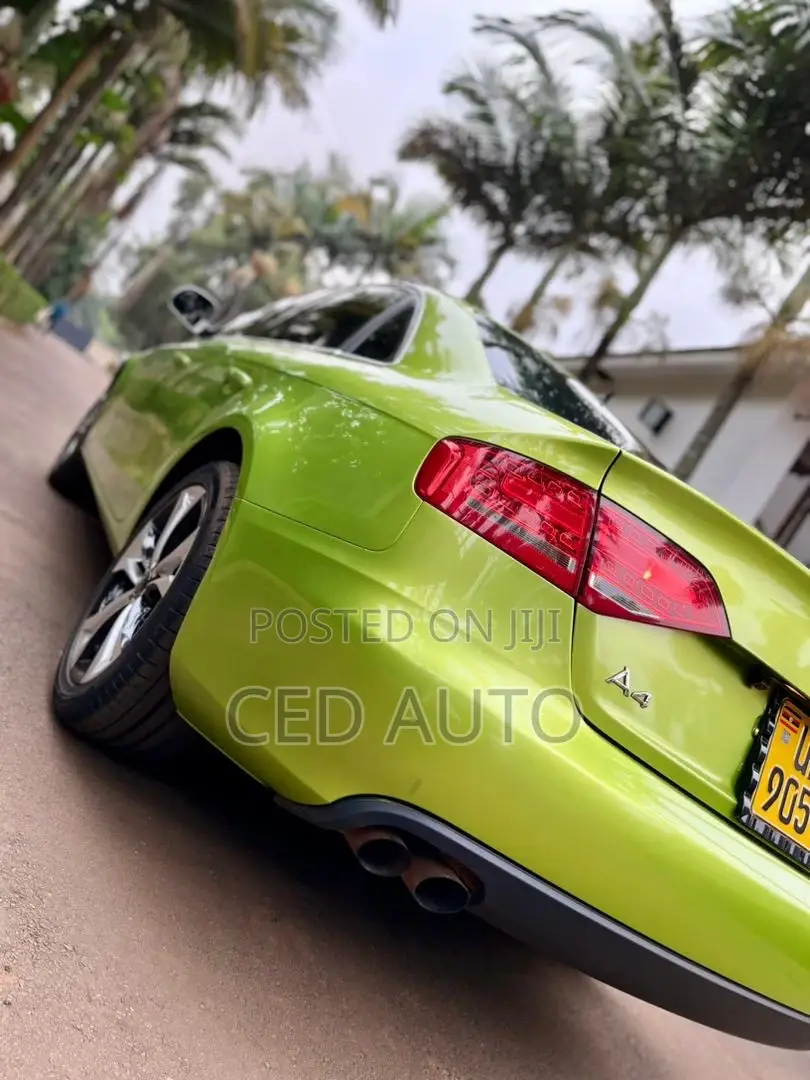 Audi A4 2013 Green