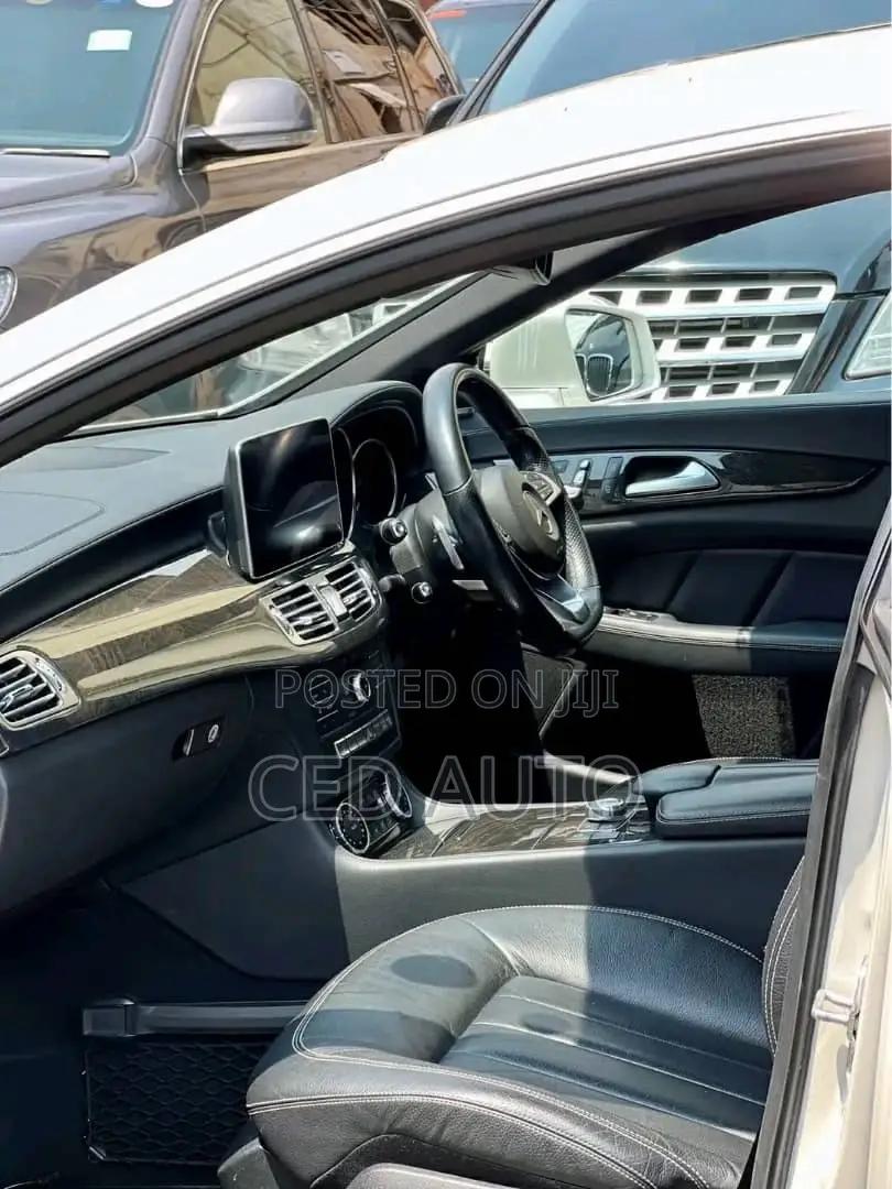 Mercedes-Benz CLS 2015 White