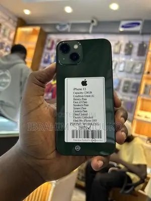 Apple iPhone 13 128 GB Green