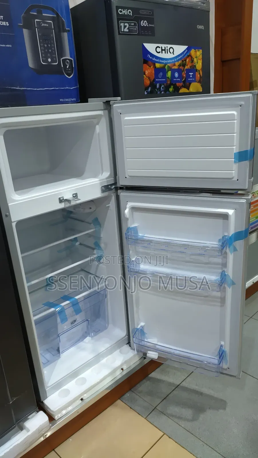 Adh Fridge 108l Double Door Top Mount Freezer
