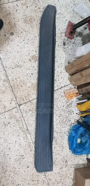 Landcruiser Lc150 Side Steppers