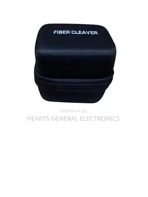 High Precision Optical Fiber Cleaver