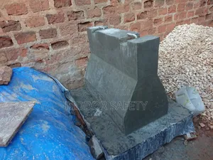Jersey Barriers Rsi 409 / Road Barriers