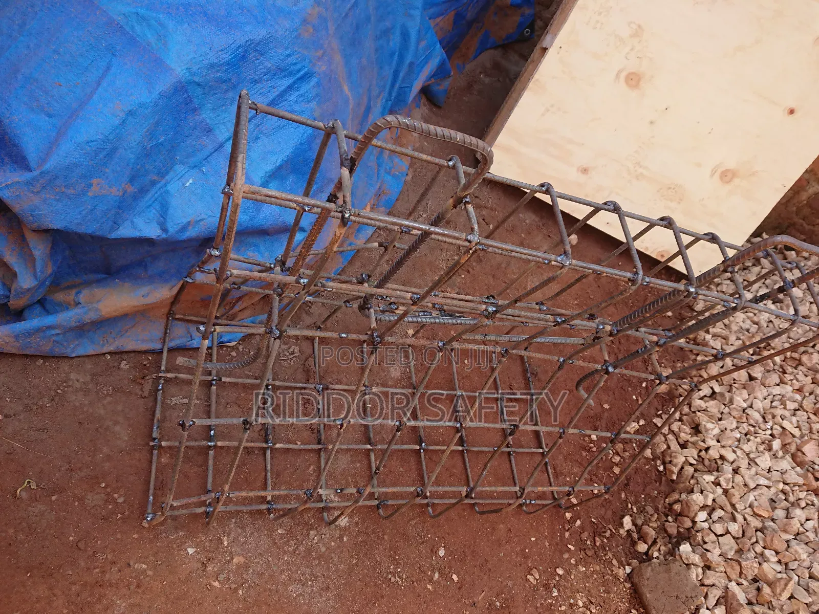 Jersey Barriers Rsi 409 / Road Barriers