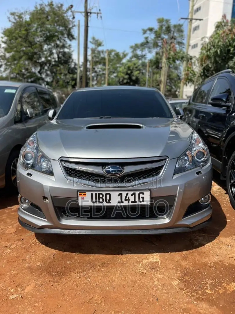 Subaru Legacy 2010 Gray