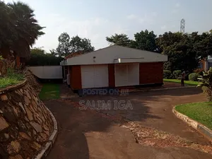 3bdrm Bungalow in Kololo Property, Central Division for rent