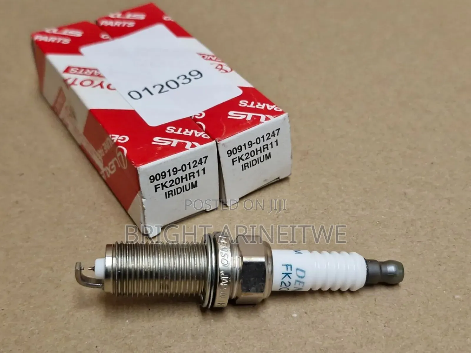Spark Plugs for Toyota Alphard,Auris,Harrier.