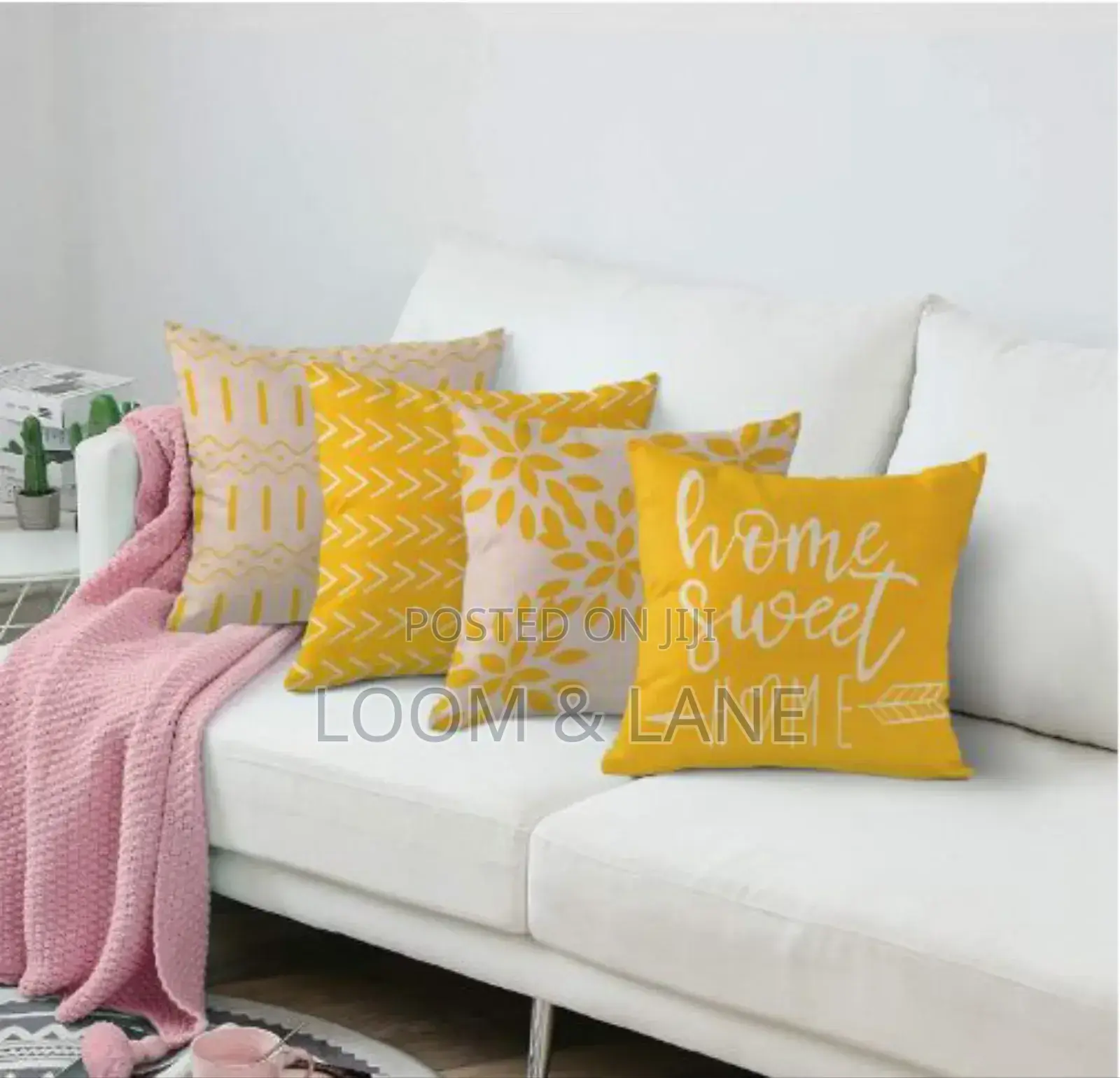 New Well Designed 2pc Pillow Cushion