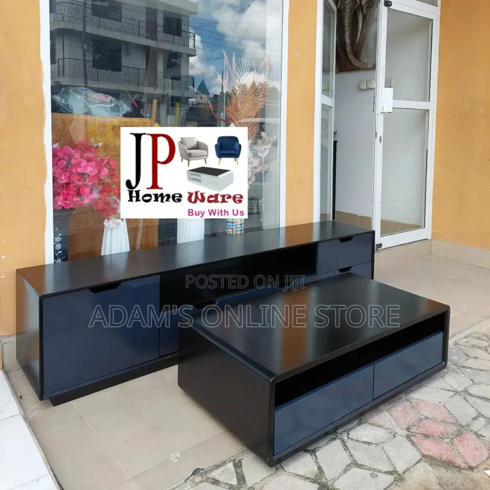 Certer Table Black and Grey With Tv Stand