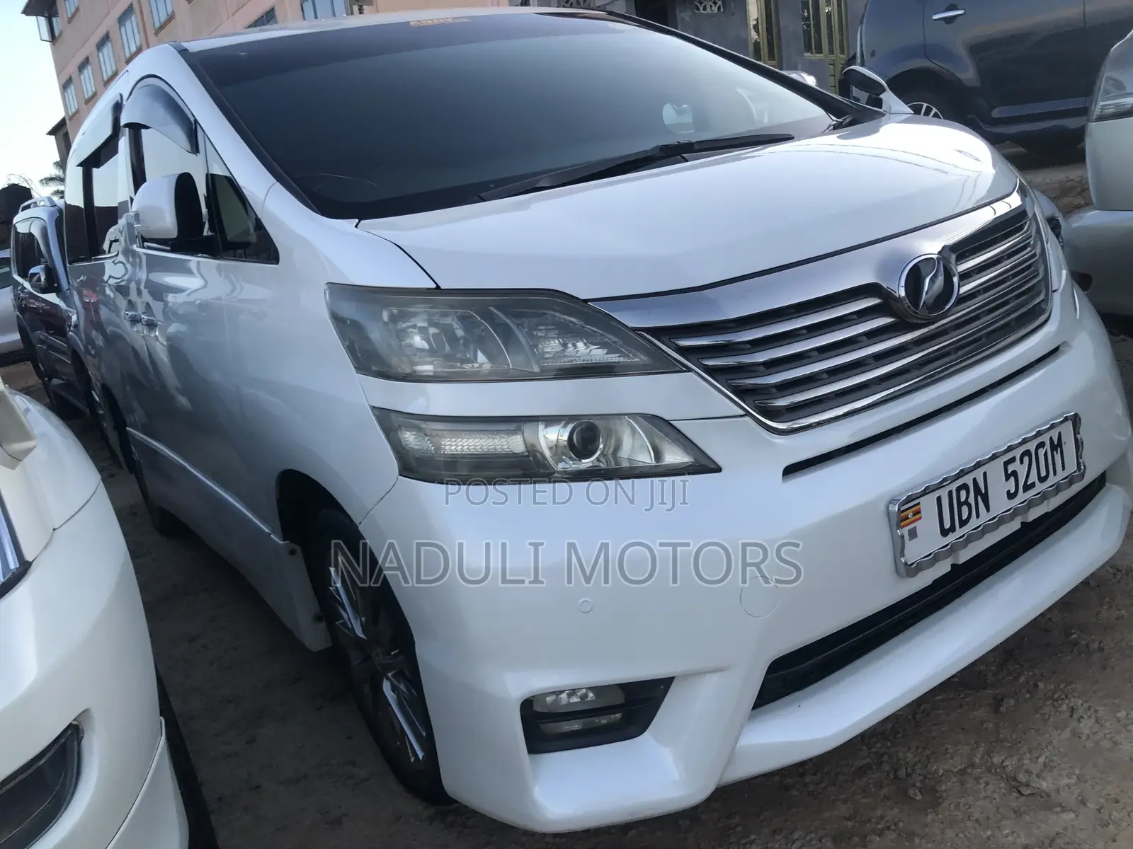 Toyota Vellfire 2016