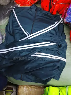Track Suit Adidas