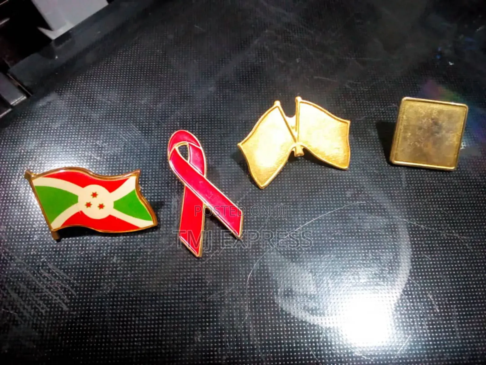 Epoxy Branded Lapel Pins