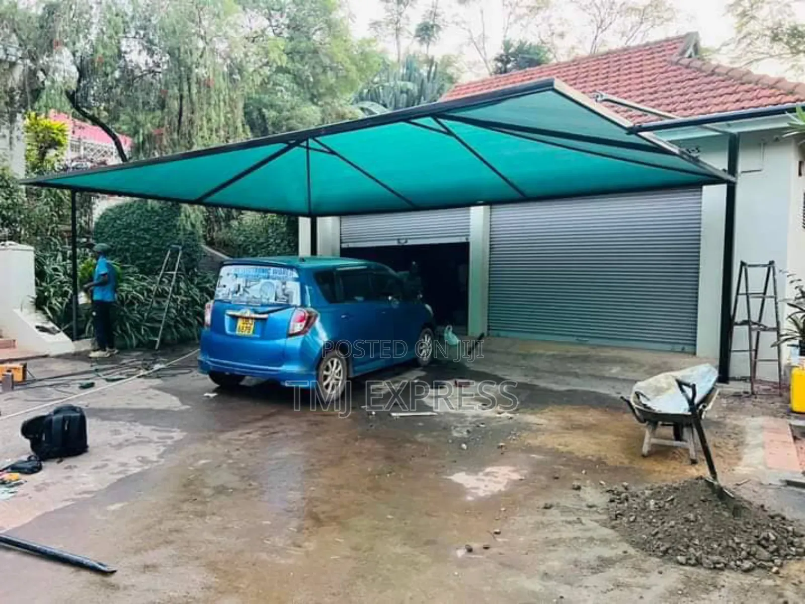 Unique Shades For 2 Cars
